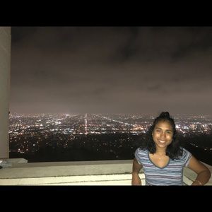 Meet your Posher, Elizabeth